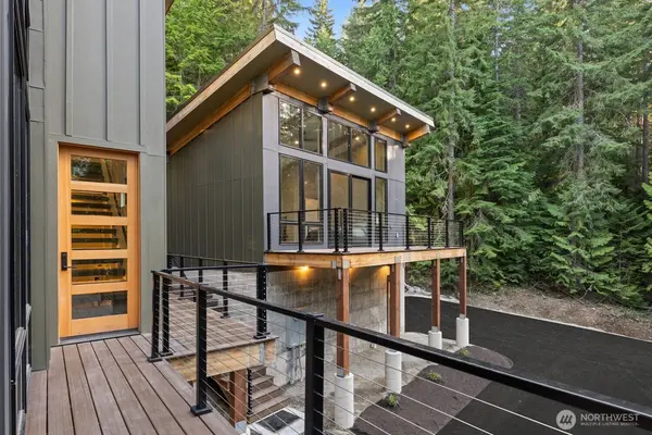 2982 Kachess Lake RD, Easton, WA 98925