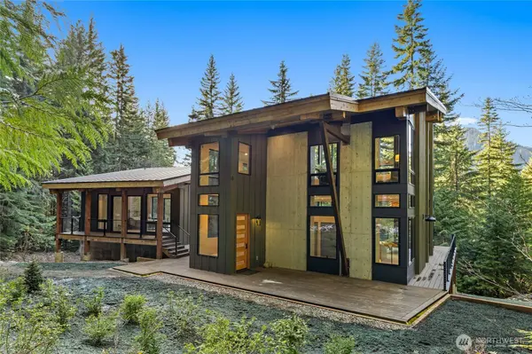 2982 Kachess Lake RD, Easton, WA 98925