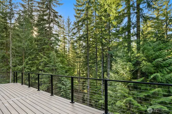 2982 Kachess Lake RD, Easton, WA 98925