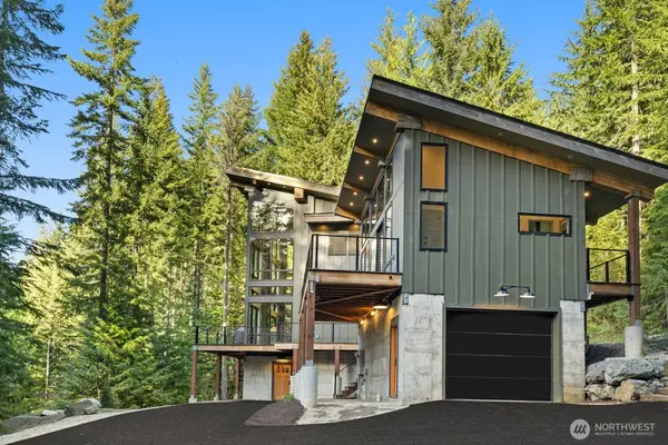 2982 Kachess Lake RD, Easton, WA 98925