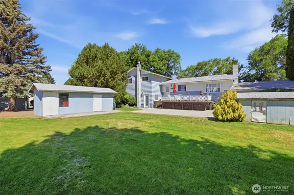 2208 Judge Ronald RD, Ellensburg, WA 98290