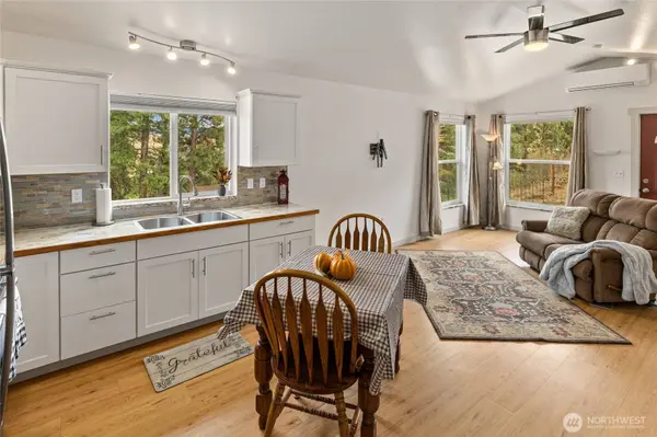 381 Twin Lakes RD, Cle Elum, WA 98922