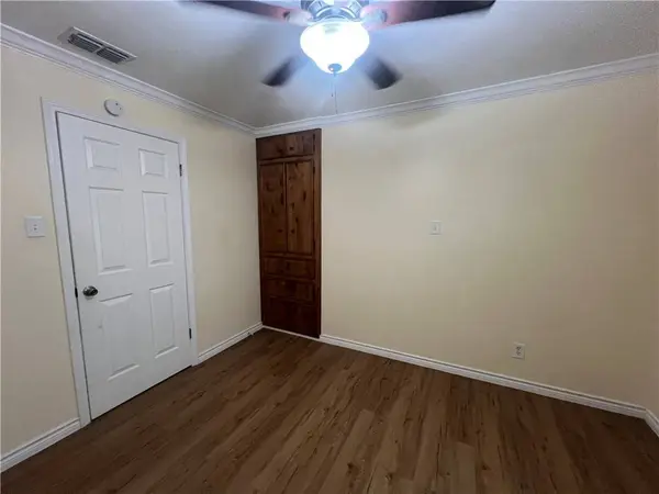 1217 12th ST, Corpus Christi, TX 78404