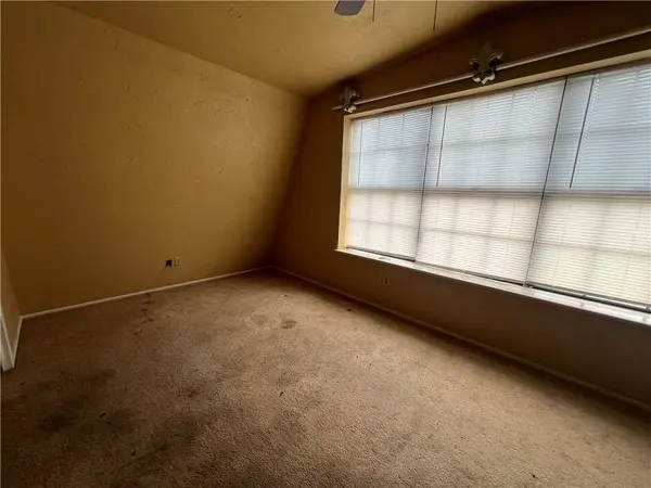 2653 Oak Grove, Beeville, TX 78102