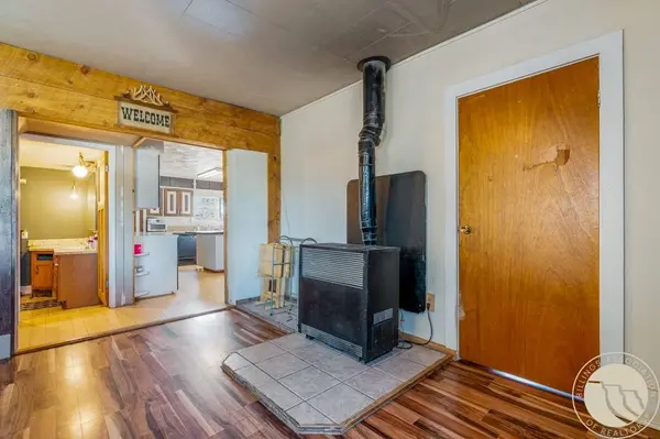 407 W. 2nd Ave, Big Timber, MT 59011