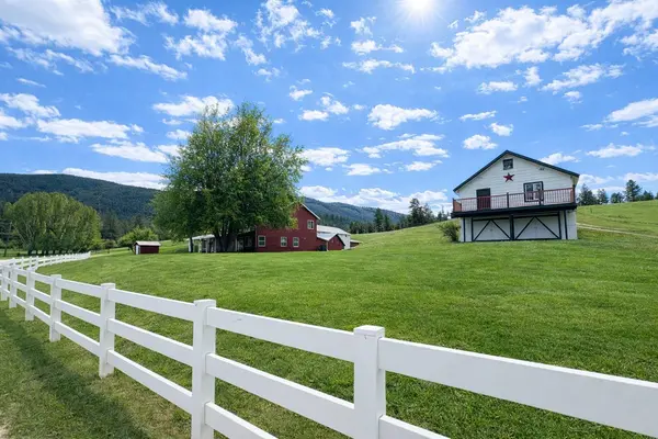 614 Johnson LN, Superior, MT 59872