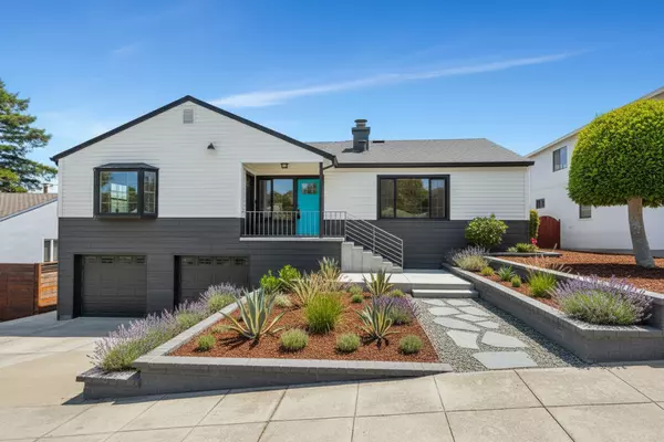 Gemini_Generated_Image_udq96mudq96mudq9 - Edited