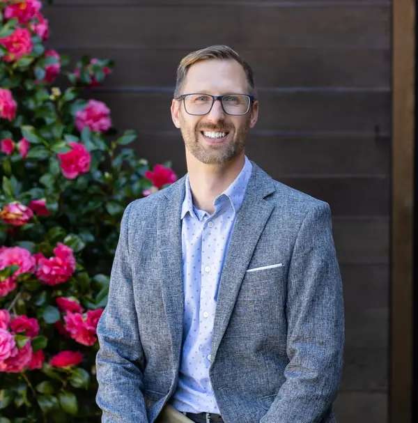 BenNelsonbyJodiStilpPhotographyLLC headshot