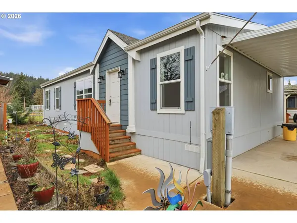 10701 SE HIGHWAY 212, Clackamas, OR 97015