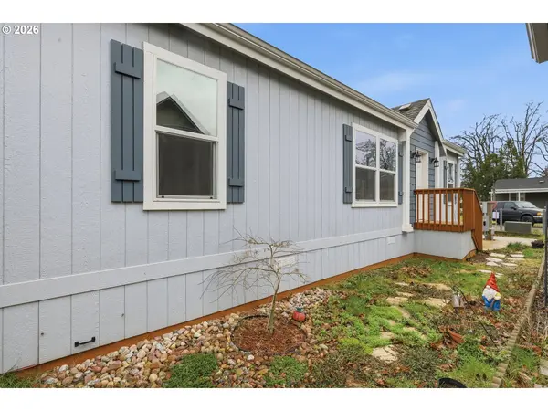 10701 SE HIGHWAY 212, Clackamas, OR 97015