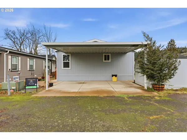 10701 SE HIGHWAY 212, Clackamas, OR 97015