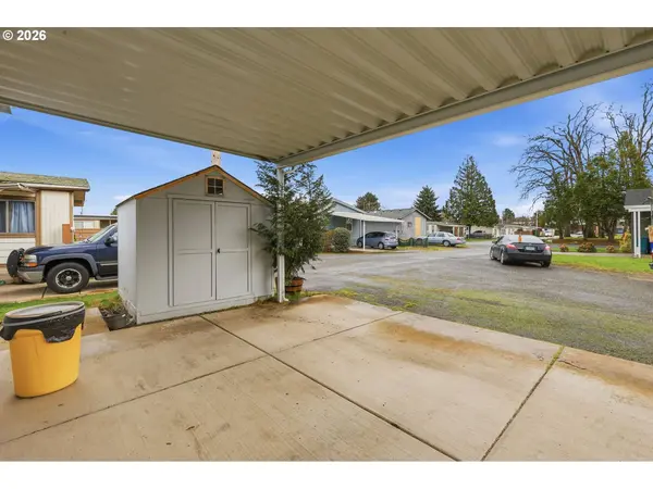 10701 SE HIGHWAY 212, Clackamas, OR 97015