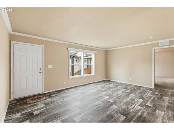 10701 SE HIGHWAY 212, Clackamas, OR 97015