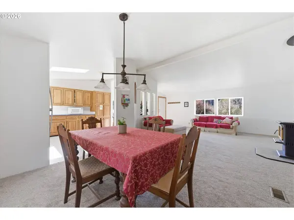 25205 NW MOUNT RICHMOND RD, Yamhill, OR 97148