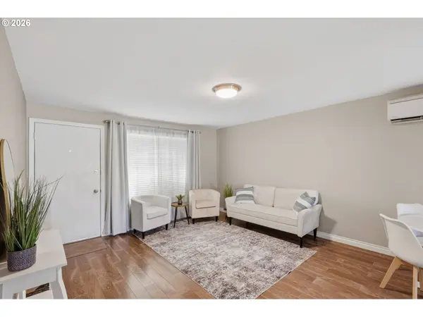 8225 SW SHENANDOAH WAY, Tualatin, OR 97062