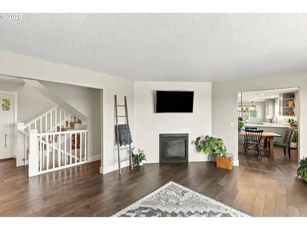 32698 SW LADD HILL RD, Wilsonville, OR 97070