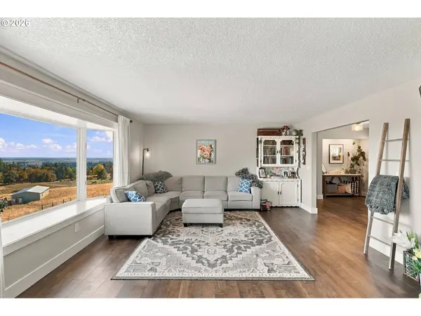 32698 SW LADD HILL RD, Wilsonville, OR 97070