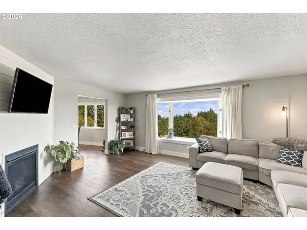 32698 SW LADD HILL RD, Wilsonville, OR 97070