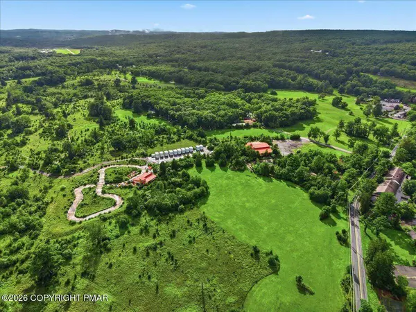 162 Marshalls Creek RD, East Stroudsburg, PA 18302