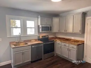 878 Hope Street #1