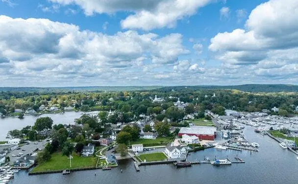 Old Saybrook Center