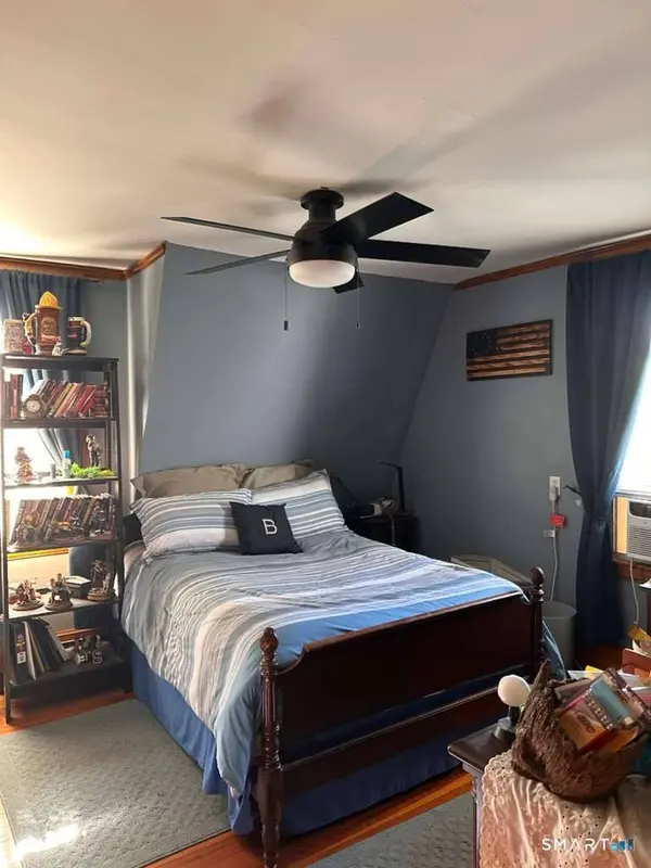 107 Phillips Street, Waterford, CT 06385