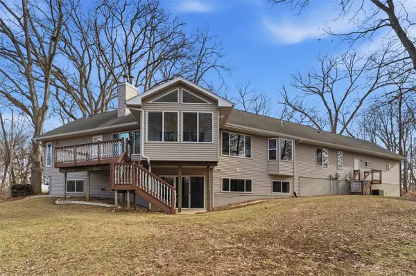 1388 Arline Cir, Mt Vernon, IA 52314