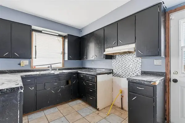 131 Red Wing Rd SW, Cedar Rapids, IA 52405