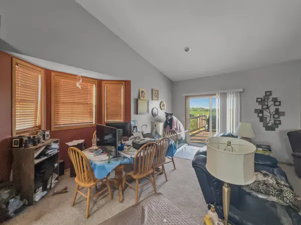 295 JOHNSON PARKWAY, Hammond, WI 54015-9674