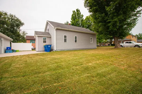 711 CHIPPEWA STREET, Merrill, WI 54452