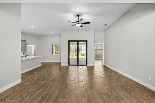 2705 SW 4th AVE, Cape Coral, FL 33914