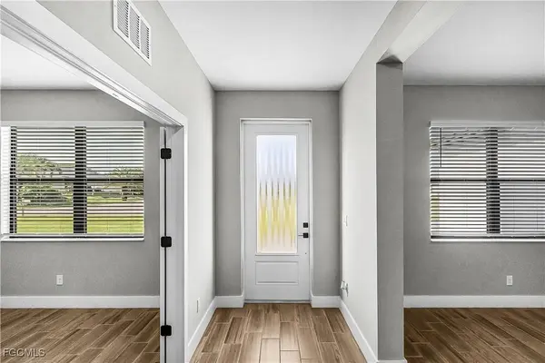 2705 SW 4th AVE, Cape Coral, FL 33914