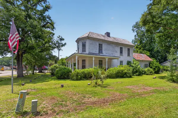 201 Merritt Avenue, Ridge Spring, SC 29129