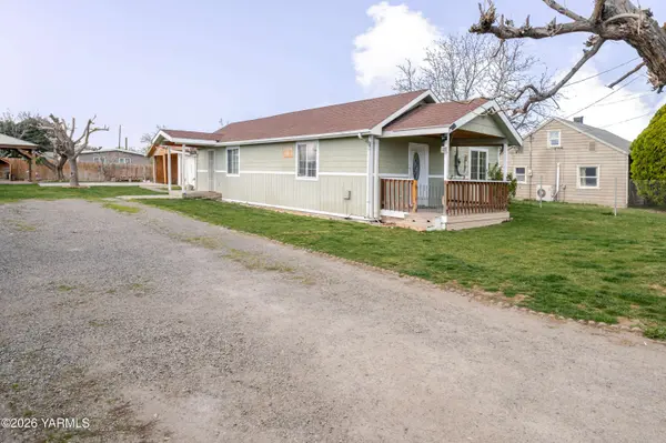 1622 S 14th St, Yakima, WA 98901