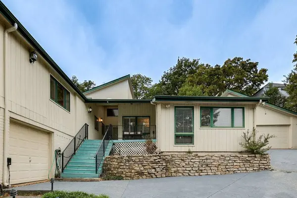 1405 Blackhill CT, Arlington, TX 76012