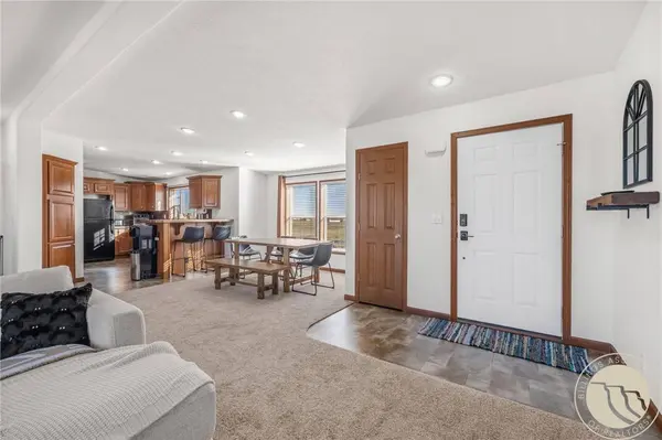 7684 12 Mile RD, Shepherd, MT 59079