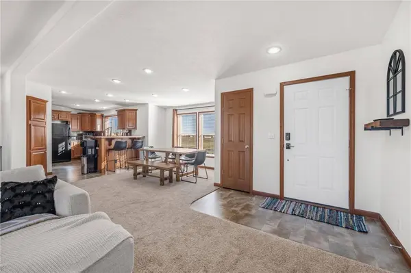 7684 12 Mile RD, Shepherd, MT 59079