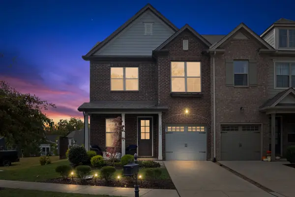 2564 Wellesley Square Dr, Thompsons Station, TN 37179