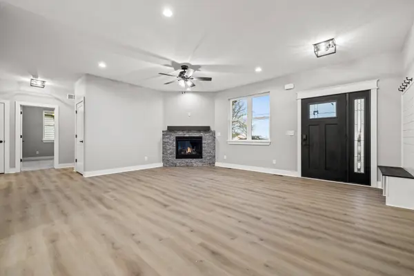 12212 Sheridan Rd, Pleasant Prairie, WI 53158