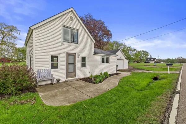 8200 312th Ave, Wheatland, WI 53105