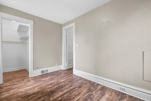 1613 Taylor Ave, Racine, WI 53403