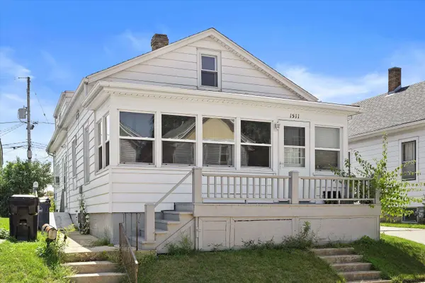 1511 Lombard Ave, Racine, WI 53402