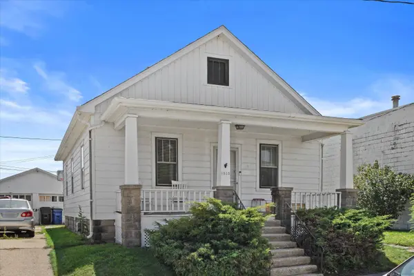 1515 Lombard Ave