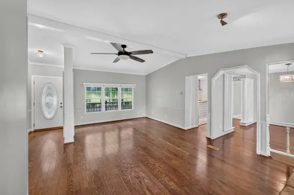 2388 Bear Creek Pike, Columbia, TN 38401