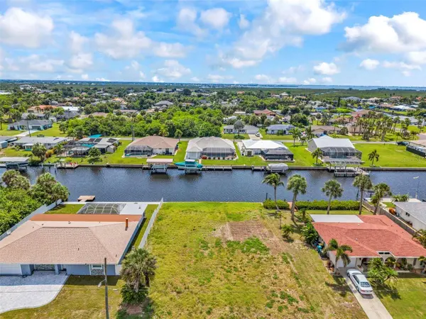 4366 WYNKOOP CIR, Port Charlotte, FL 33948