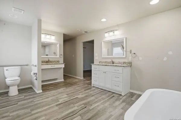 7918 Halo Circle, San Antonio, TX 78252