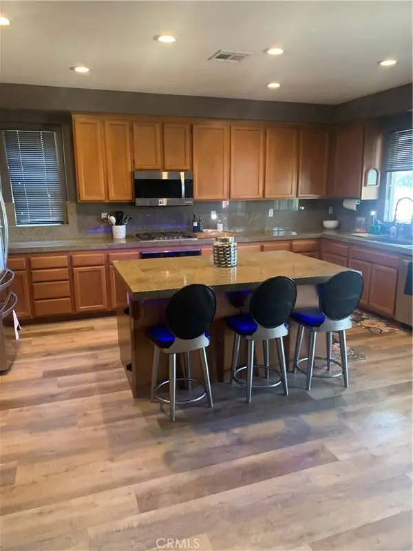 23682 Saratoga Springs, Murrieta, CA 92562