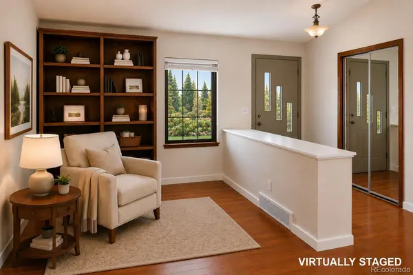 8176 S Newport Way, Centennial, CO 80112-3106