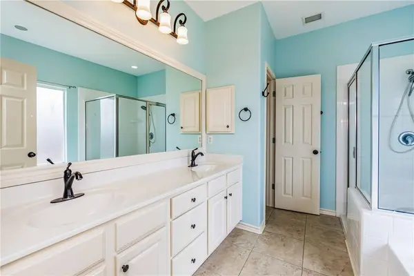 112 Teresa LN, Rockport, TX 78382