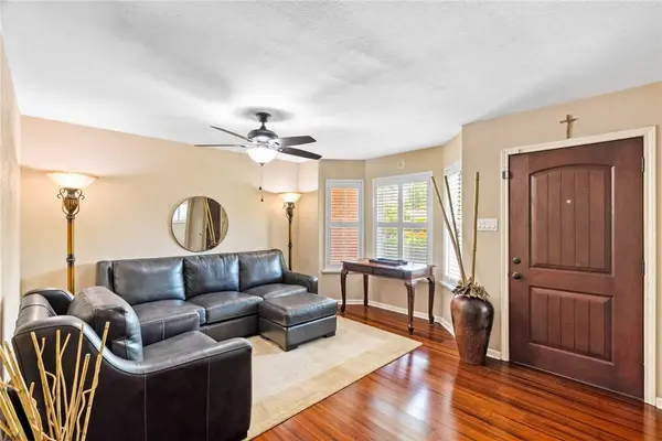 1613 Sandalwood DR, Corpus Christi, TX 78412